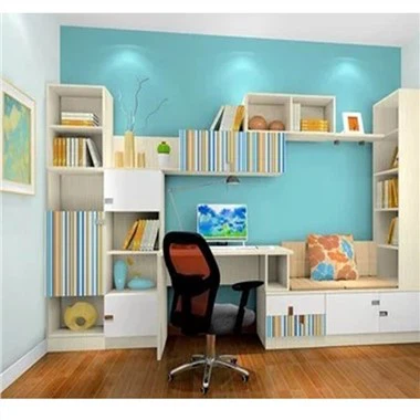 Dřevěná žebříková police